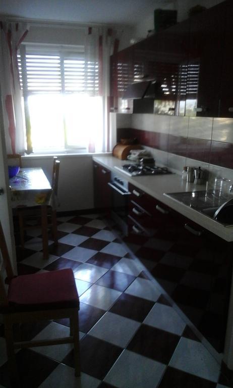 Apartment Perisa 洛夫兰 外观 照片