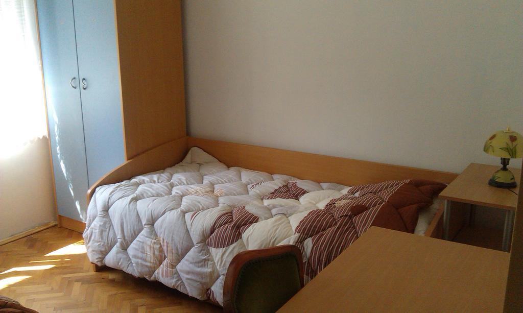 Apartment Perisa 洛夫兰 外观 照片