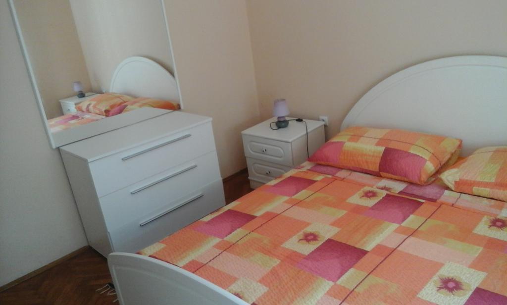 Apartment Perisa 洛夫兰 外观 照片
